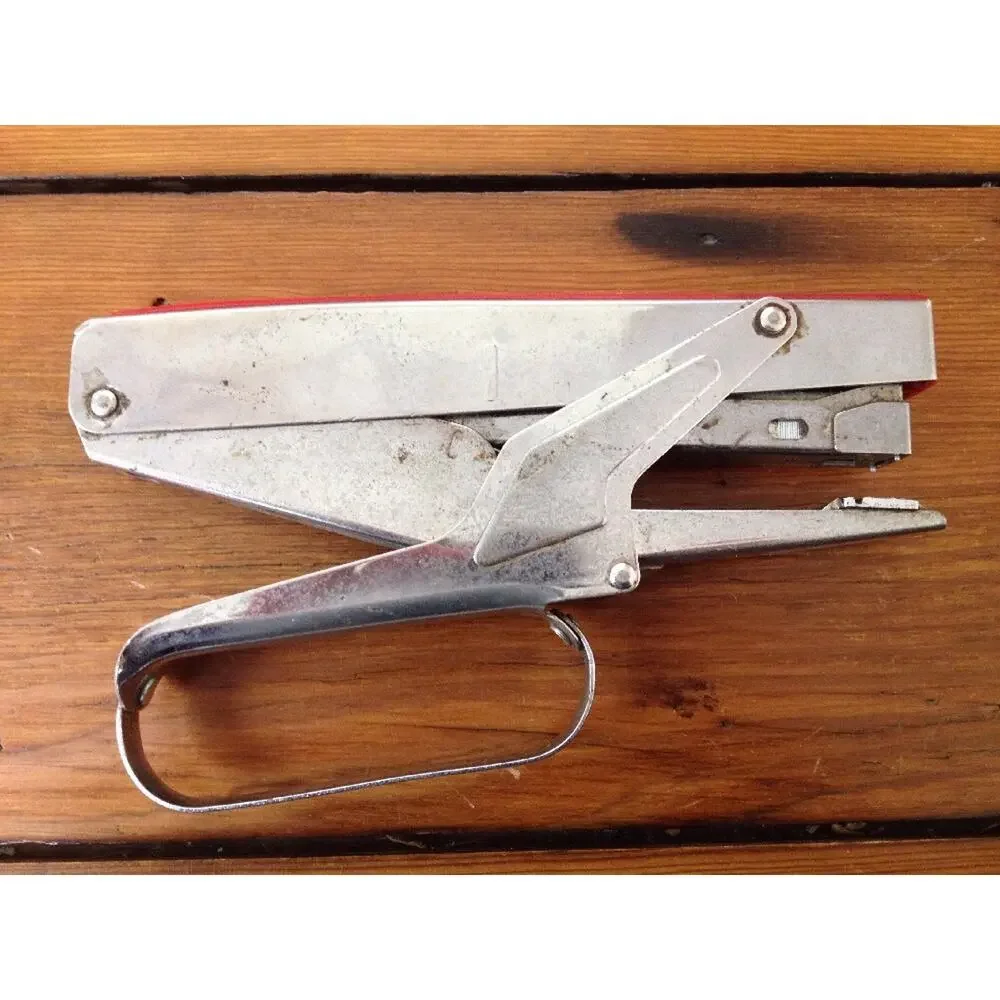 Vintage Metal Chrome Shiny Bates 210P Standard Plier Hand Stapler